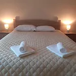 Statevi Guest 1 Apartamento