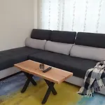 Statevi Guest 1 Apartamento Velingrado