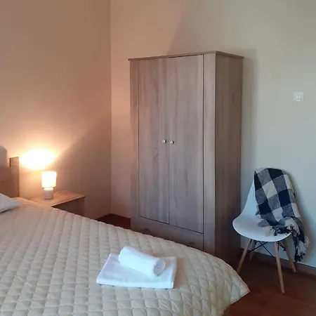 Apartment Statevi Guest 1