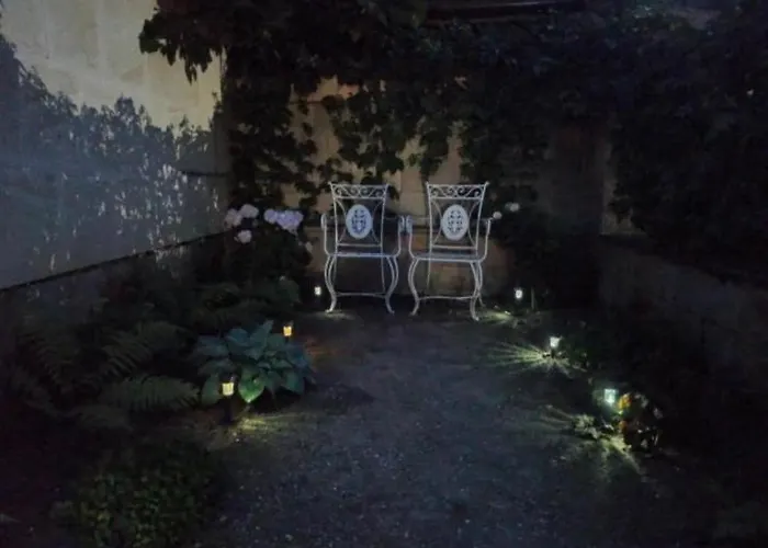 Apartament Statevi Guest 1 *